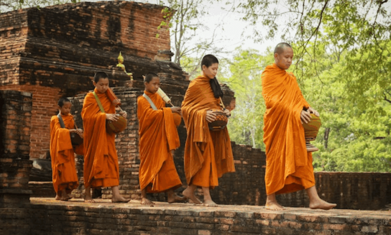 sanctuaries-of-the-soul:-the-meaning,-history,-and-spiritual-power-of-homes-for-monks